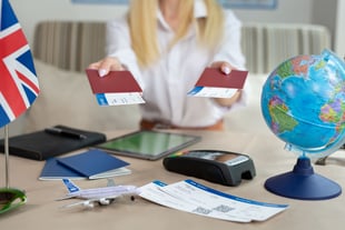How to Avoid Holiday Scams