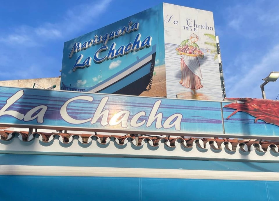 La Chacha restaurant sign - Currensea