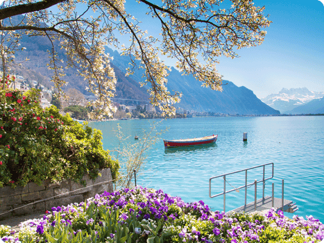 Use your Currensea travel debit card when visiting Lake Geneva and get the best live interbank exchange rates